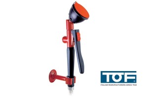 Oczomyjka ścienna na wężu głowica 45° z uchwytem TOF 1100/67